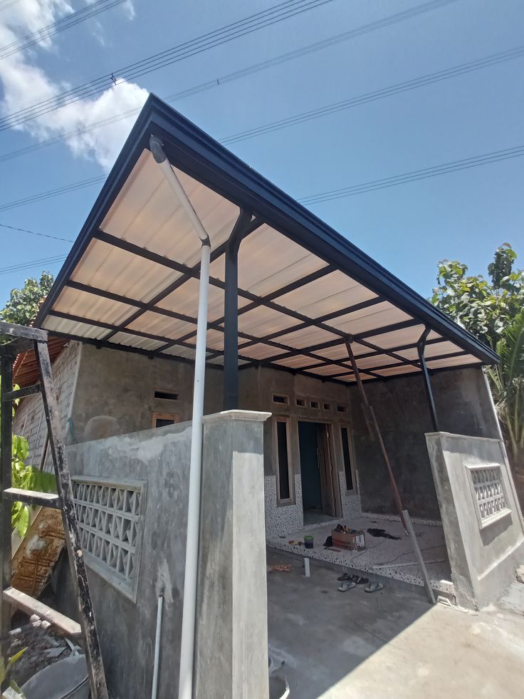 Pemasangan Kanopi